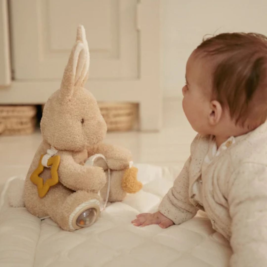Little Dutch Υφασμάτινο κουνελάκι δραστηριοτήτων Baby Bunny GRS 10 Little Dutch Υφασμάτινο κουνελάκι δραστηριοτήτων Baby Bunny GRS 10